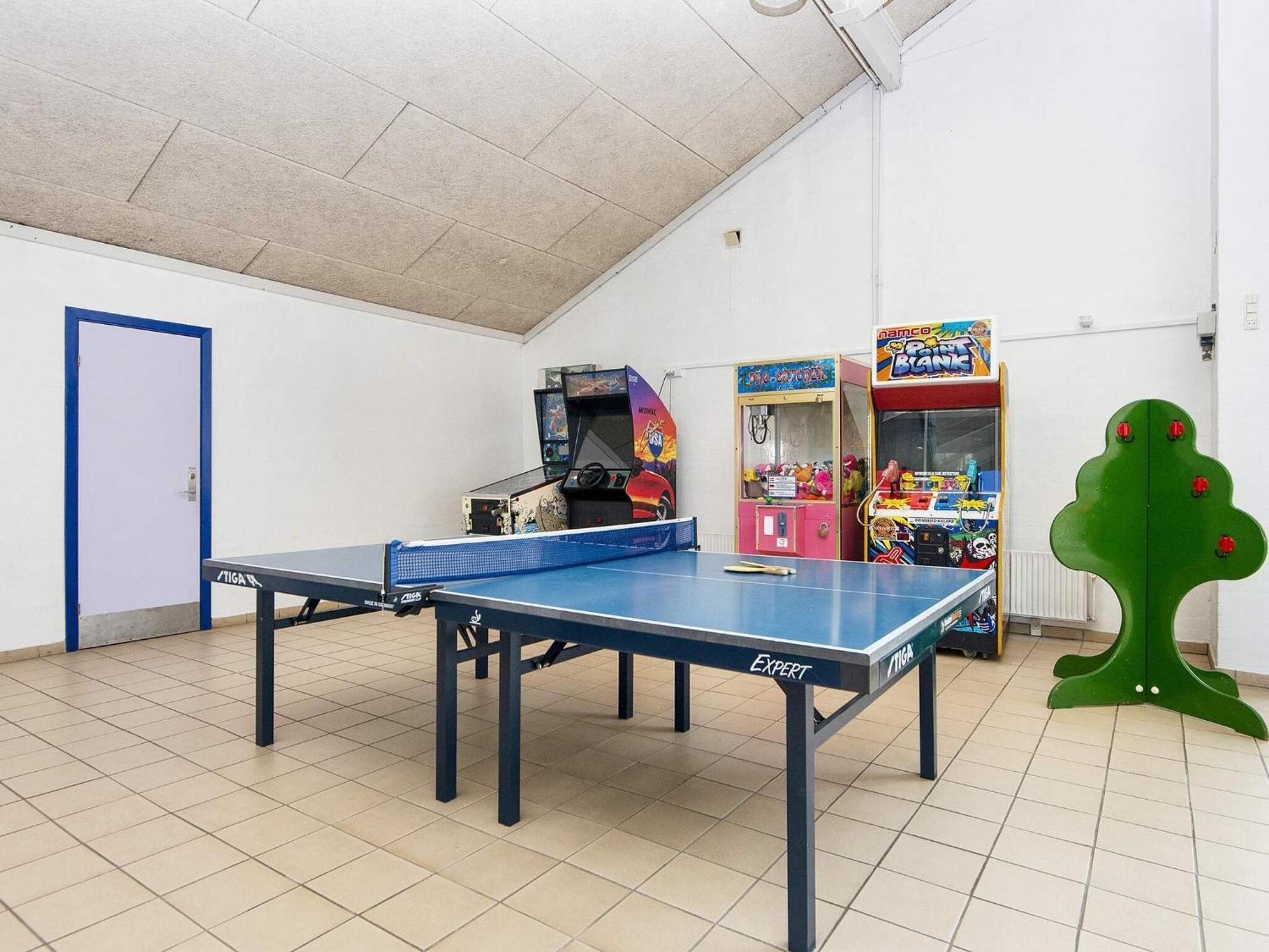 6 Person Holiday Home On A Holiday Park In Hemmet ภายนอก รูปภาพ